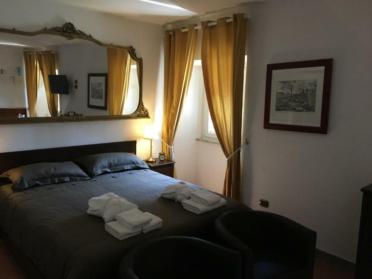 M9 Pantheon Attic 10 Leilighet Roma Eksteriør bilde